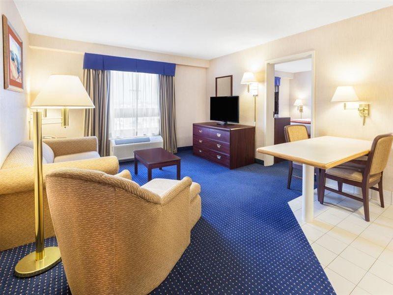 Wyndham Garden Monterrey Norte San Nicolás de los Garzas Εξωτερικό φωτογραφία