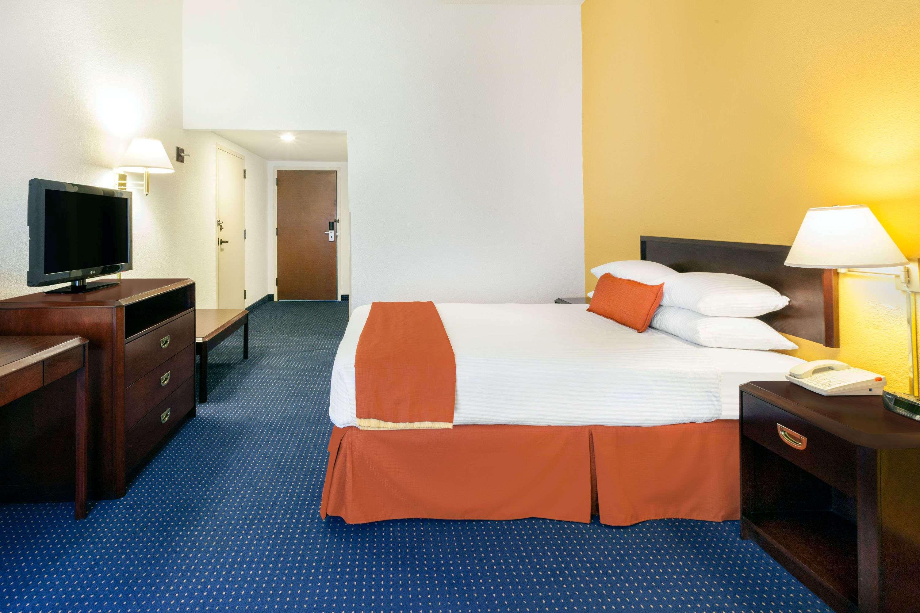 Wyndham Garden Monterrey Norte San Nicolás de los Garzas Εξωτερικό φωτογραφία