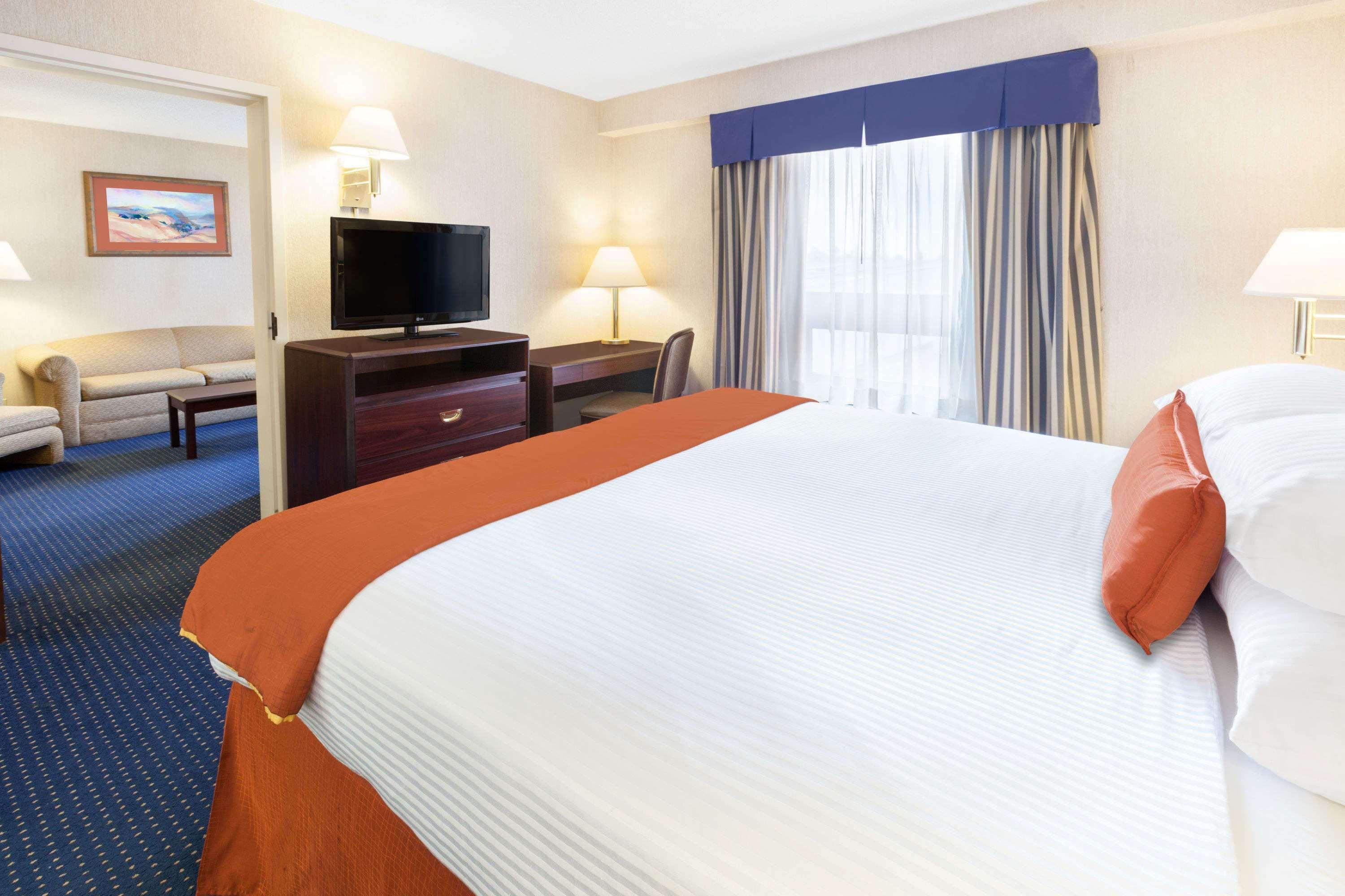 Wyndham Garden Monterrey Norte San Nicolás de los Garzas Εξωτερικό φωτογραφία