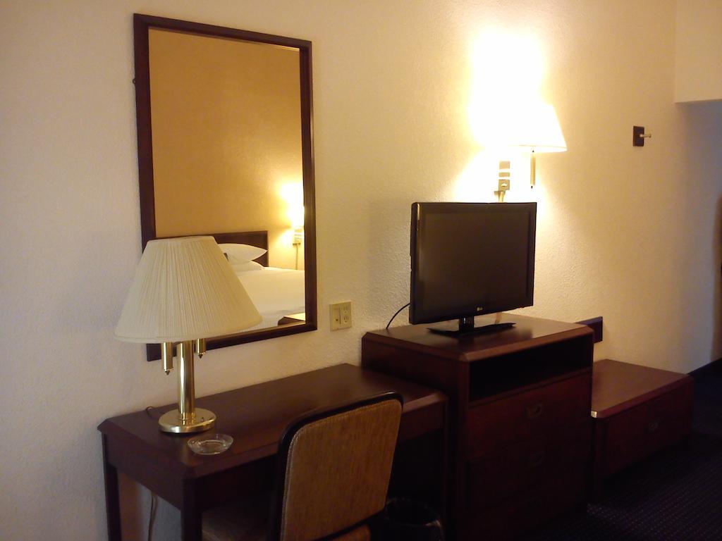 Wyndham Garden Monterrey Norte San Nicolás de los Garzas Εξωτερικό φωτογραφία